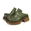 Mules Femininas Vintage de Couro Genuíno, Bico Fechado, Sola Grossa, Novo Estilo Retro Primavera/Verão 2026, Sandálias Confortáveis para Uso Externo com Solado Macio
