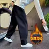 Calça de moletom casual masculina de marca da moda para outono e inverno, calça masculina pesada de corte curvo, nova calça casual esportiva elegante de perna reta