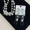 Brincos de Franja Pérola Strass Gota de Água Prateada para Mulheres, Estilo Corrente Longa de Alto Padrão, Brincos e Colar Exagerados Elegantes