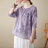 Camisa bordada de estilo chino, artística y elegante, con un diseño retro, de corte holgado, tejido fino y manga corta, perfecta para el verano y para crear un efecto adelgazante.
