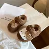 Sapatos Birkenstock Femininos Sapatos Peludos Estilo Inverno 2026 Sapatos de Algodão Quente com Plus Velvet para Meninas Bebês Sola Macia Sapatos de Princesa