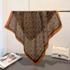 Nuevo Patrón de Espiga Geométrica Algodón y Lino Bufanda Cuadrada Pequeña Pañuelo para la Cabeza tipo Terciopelo Chal Protección Solar Bufanda para el Cuello Bufanda para Mujer