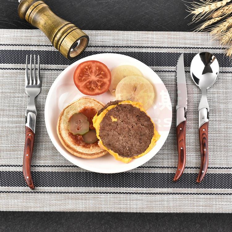 8877804137_1038061625