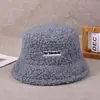 Sombreros de Otoño e Invierno, Sombreros de Pescador de Lana de Cordero para Mujer, Estilo Japonés Versátil Nuevo Sombrero Cubo Cálido de Lana de Cordero para Invierno al Aire Libre con Letras