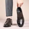 Sapatos Brogue Derby Masculinos de Couro para Outono Nova Coleção, Formais de Negócios, Sola Macia Antiderrapante, Sapatos para Noivo de Casamento