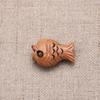 Suministros del fabricante: pez tallado en madera de durazno, pez corazón, pez espino pequeño sirena, artesanías de pulseras trenzadas