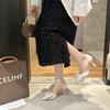 Os sapatos rasos e pontiagudos 2024 Novos sapatos de casamento de salto alto femininos com laço de pérolas sapatos de dama de honra sapatos de casamento ocos