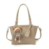 Bolso de Hombro Suave de Cuero de Gran Capacidad Vintage para Mujer, Moda Primavera 2026 Versátil Bolso Tote de Axila de Gama Alta