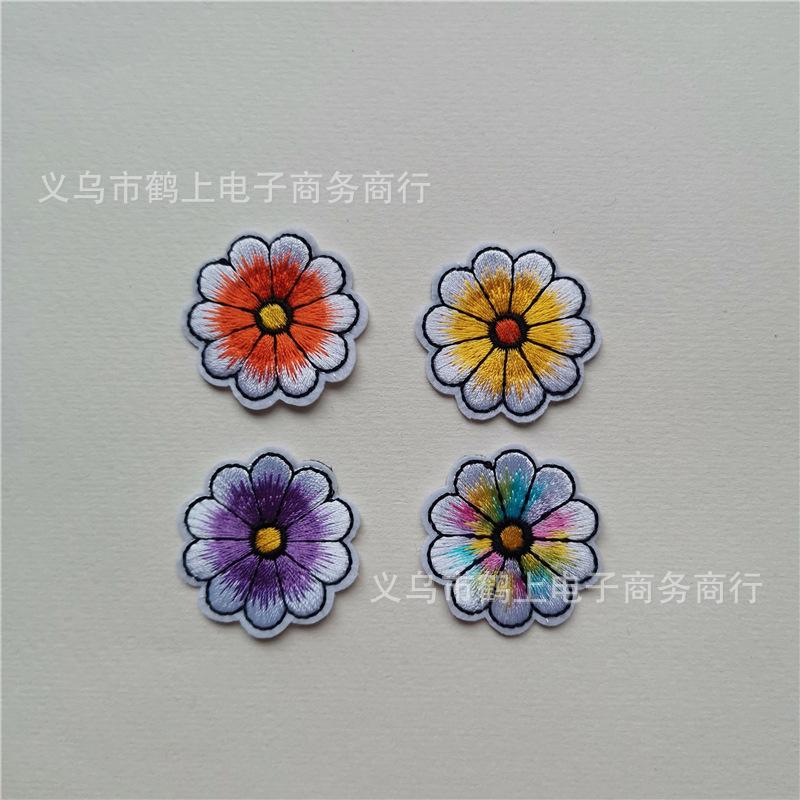 G020白底背胶花朵.jpg