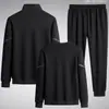 Traje Deportivo Casual para Hombre 2026, Conjunto de Tres Piezas para Primavera y Otoño, Ropa para Hombres de Mediana Edad y Padres Mayores, Atuendo de Primavera Tallas Grandes