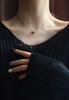 Collar de acero de titanio simple con temperamento de alta gama de nueva moda 2023 para mujer, explosiones de primavera y verano que no se desvanecen, delicada cadena de clavícula
