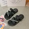 Nuevas Pantuflas de Verano para Mujer, Elegantes Estilo Hada Hogar Interior Antideslizantes Uso Exterior Celebridad de Internet Perla Casual Zapatos de Playa