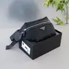 P Lada Bolso de Cintura Unisex Bolso de Pecho Bolso Plegable Cruzado Tela de Paracaídas Cremallera Única Triángulo Estándar Mochila de Moda Real