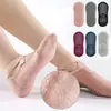 Meias de origem Amazon transfronteiriça meias de ioga femininas base de felpa espessada antiderrapante primavera Pilates meias para o chão