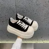 Plataforma Mais Vendida Sapatos Casuais para Mulheres Baixas 2026 Nova Moda Primavera/Outono Versátil Tênis de Cano Baixo