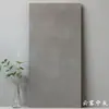 Azulejos de microcimento, 400x800, para piso, em estilo minimalista e sereno, com acabamento suave e fosco, adequados para cozinhas, varandas e banheiros