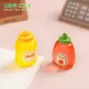 Micro-Paisaje Creativo Tarro de Mermelada de Arándano y Naranja Comida y Juego Decoración DIY Accesorio Colgante Mini Adorno de Escritorio