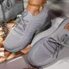 Comércio exterior sapatos casuais de tamanho grande mulheres 2021 Primavera e Outono novo vôo tecelagem sapatos femininos tamanho grande malha respirável sapatos casuais atacado