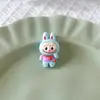Dibujos Animados Infantiles Bubu Tarjeta Pequeña Accesorios de Resina DIY Funda para Teléfono Móvil Hebilla para Agujero de Zapato Accesorios para el Cabello Materiales Decorativos Venta al por Mayor