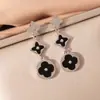[Set] Collar de Trébol de Cuatro Hojas Accesible de Lujo Transfronterizo Pendientes para Mujer Pulsera Moda de Nicho de Gama Alta Colgante Exquisito Joyería