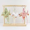 Llavero Original Serie Miu Dachshund de Cuero Lindo con Decoración de Nudo de Letra Estrella de Mar, Encantador Colgante para Bolso
