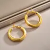 Brincos Argola Redondos Geométricos de Metal Estilo Europeu e Americano com Bolinhas Escovadas, Elegantes e Simples, Design de Nicho, Joias de Orelha de Luxo Leve