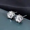 2026 Novo Colar Clássico de Seis Garras com Moissanita Sintética para Mulheres, Estilo de Luxo Leve de Nicho de Alta Qualidade, Presente para Namorada, Atacado