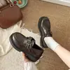 Nuevos Mocasines de Cuero para Mujer Estilo Británico con Hebilla y Suela Gruesa, Suela Suave, Cómodos, Zapatos Pequeños de Cuero para Uniforme JK, Primavera/Otoño 2026