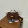 Bolso bandolera retro minimalista, nuevo modelo otoño 2026, bolso de mano casual relajado, bolso tipo almohada ligero para salir y trabajar
