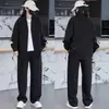Estilo Novo Primavera e Outono Estilo Old Money Conjunto Esportivo Casual para Homens Tamanho Grande 150kg Jaqueta Cardigan e Calça Longa Conjunto de Duas Peças