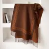 Chal Jacquard de Patrón Chino Wanzi de Doble Cara Guochao Otoño Invierno Engrosado Cálido Bufanda con Borlas Regalo Venta al por Mayor