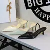 Sandalias de fiesta sexy estilo europeo y americano 9727-A para mujer, punta fina, corte bajo, cómodas, tacón fino, parte trasera abierta, con tira trasera, adecuadas para usar al aire libre