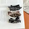 Falda Estilo Coreano Estampado Leopardo Melad Pinza Banana Pasador para Mujeres con Cola de Caballo Alta, Elegante y con Atmósfera Pinza Tiburón Nuevo Accesorio para el Cabello