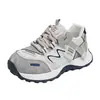 Zapatos de estudiante tipo papá coreano para mujer, nuevo modelo primavera 2026, zapatillas casuales de moda de malla transpirable, ligeras que aumentan la altura
