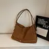 Bolsa Tote de Camurça Nicho Coreana para Mulheres 2025 Inverno Nova Moda Simples Bolsa Feminina para o Dia a Dia Ombro Axila