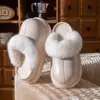 Chinelos de Algodão Peludo de Inverno Femininos Sola Grossa EVA Impermeável Roupa de Casa Exterior Antiderrapante Quente Bico Fechado Chinelos Peludos Laváveis à Máquina