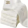 Calcetines Blancos Cortos de Verano para Mujer con Diseño Hueco en Relieve, Estilo Coreano, Versátiles, Absorbentes de Sudor, Transpirables, Calcetines Tipo Invisible para Estudiantes de Fábrica
