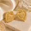 Brincos de aço inoxidável transfronteiriços, apresentando um design retrô único com um motivo de olho grego em forma de coração cravejado de diamantes, banhados a ouro 18K, à prova d'água e com cores duradouras