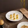 Plato redondo poco profundo de cerámica blanca pura, estilo minimalista moderno, plato de cena, plato de estilo occidental, plato para buffet, plato de cocina para hotel comercial