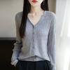 Cardigan de Tricô com Gola V de Lã e Seda, Manga Longa, Torcido, Cor Sólida, Solto, Versátil, Novo para Primavera e Verão 2025