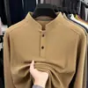 Moletom de veludo cationic double-sided para homens, novo modelo outono e inverno 2026, gola alta estilo chinês de dois botões, camisa base masculina quente