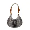 Bolso de hombro de alta gama para mujer, de gran capacidad, para ir al trabajo en otoño e invierno, nuevo bolso retro para debajo del brazo 2026, bolso de peluche peludo
