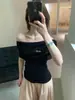 Hers Doce Verão Feminino Estilo Francês Suave Camada Camada Emagrecedor Ombro a Ombro Manga Curta Malha Top 08218