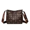 Bolsa retro de mujer de venta caliente transfronteriza, bolso de hombro popular de moda, bolso cuadrado pequeño de lujo ligero para mujer, nuevo estilo, para ir al trabajo, alta apariencia