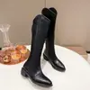 Botas altas de invierno y otoño estilo Knight con tacón grueso 2026 de punta, estilo británico para mujer, botas adelgazantes, botas de motocicleta de tubo alto, no por encima de la rodilla