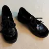 Sapatos Femininos de Couro Estilo Britânico Retrô Academia Pequenos para o Trabalho 2026 Novos com Cadarço Bico Redondo Solado Grosso