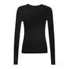Camiseta gris para mujer, nuevo estilo 2026, adecuada para usar en capas o sola, cuello redondo, corte ajustado, favorecedora, top de manga larga para principios de otoño, camiseta básica de color liso