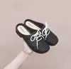 Pantuflas de PVC Cerradas sin Cierre, Disponibles en Múltiples Colores, Pantuflas Cerradas para Mujer, Sandalias Gruesas para el Hogar y Exteriores, Sandalias Perezosas