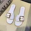 Moda Casual Transfronteriza Europea y Americana Chanclas Ropa Exterior para Mujer 2026 Sandalias de Hebilla Cuadrada Pantuflas Estudiante Modernas Planas Venta al por Mayor Tallas Grandes
