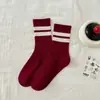 Meias Vermelhas Ankora Meias Femininas de Cano Médio Algodão Primavera e Outono Meias do Ano Animal Meias Esportivas Ins Tendência Outono e Inverno